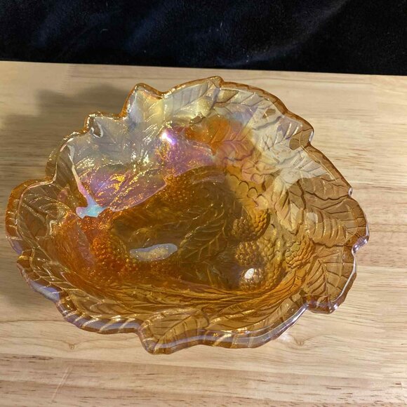 Vintage Carnival Indiana Marigold Barry Triangle Candy Dish - Picture 3 of 4